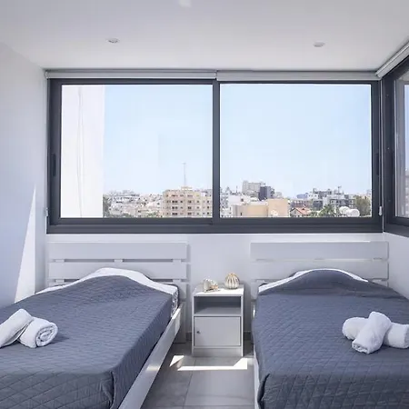 Elegant Penthouse In Centre Apartment